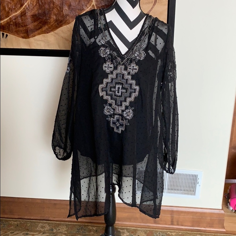 DD Ranch top